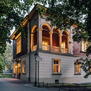 Willawawel - Loftaffair Collection